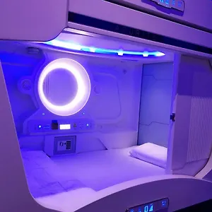 Atlantis Pods @ Little India 2* Singapour